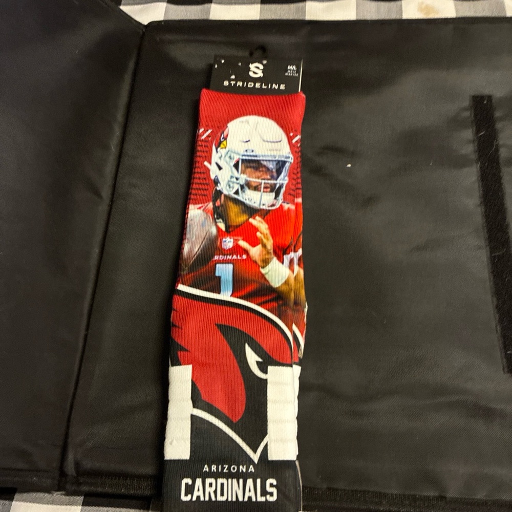 Arizona Cardinals Strideline Socks